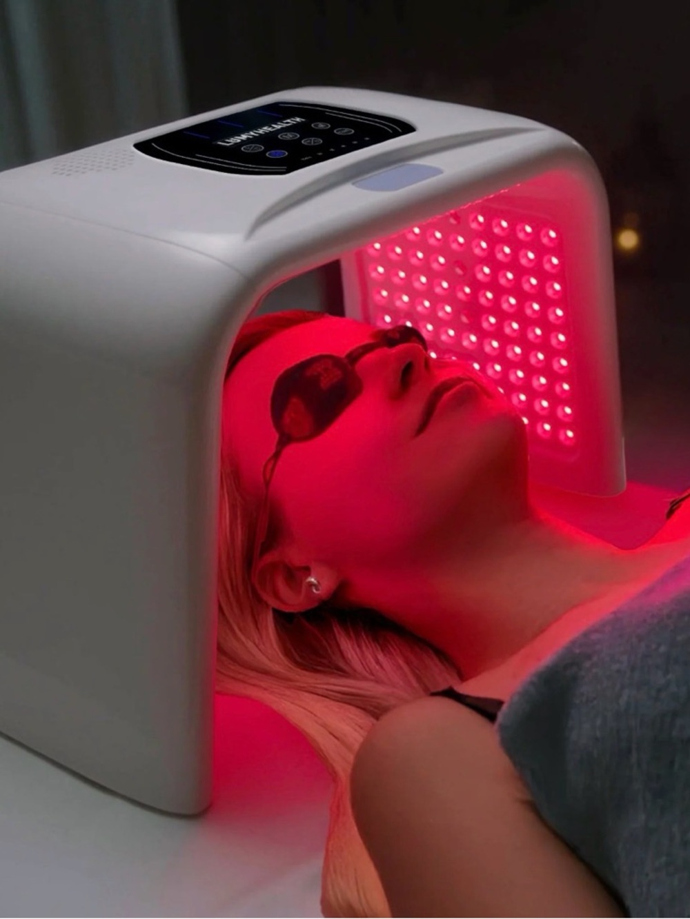 LED Light Therapy Device - Picture 8 of 9